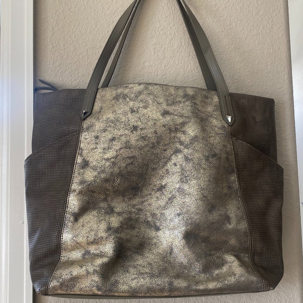 Stella & Dot metallic Large tote/purse